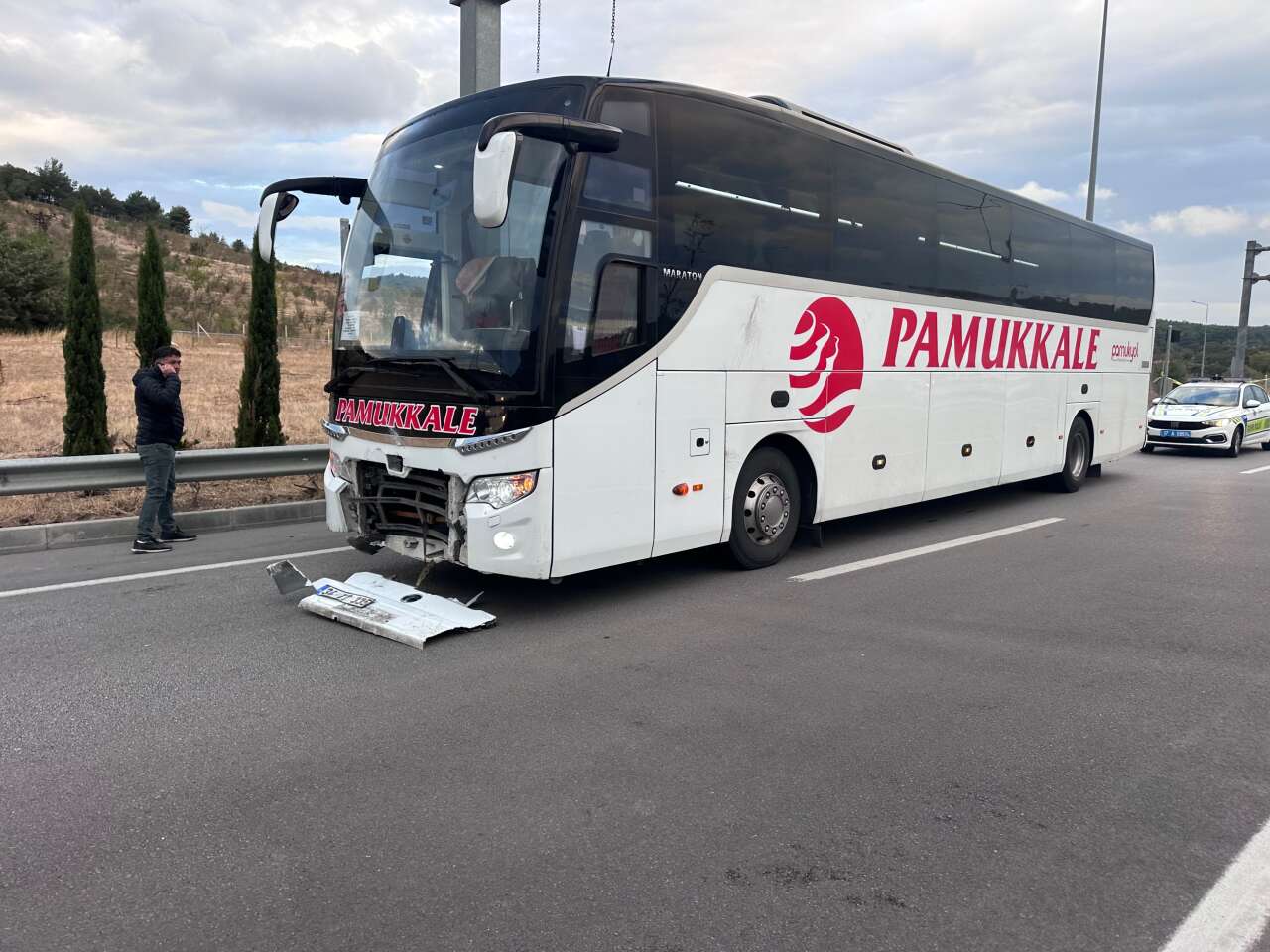 Yolcu otobüsü ile otomobil çarpıştı! Mustafa Gürel ve Hüseyin Soylu hayatını kaybetti 4